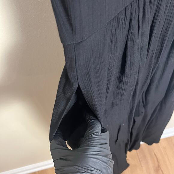 Anthropologie Key Hole Halter Black Jumpsuit Size 6 Black Gauzy - Picture 9 of 10